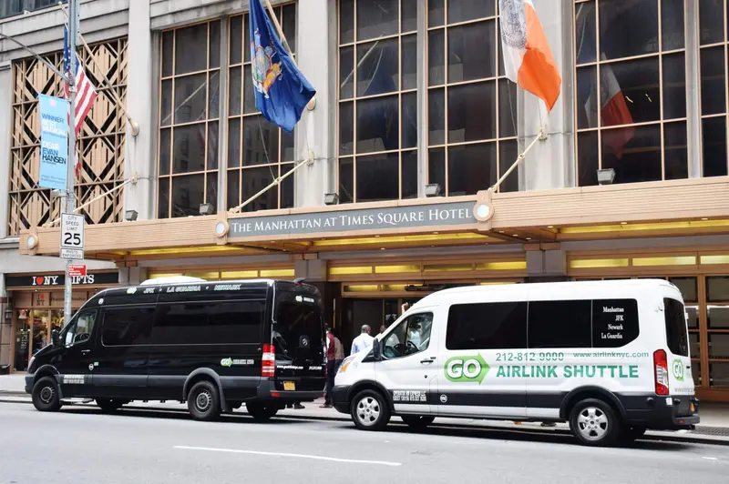 NYC Airport Shuttles: Your Easy-Breezy Guide