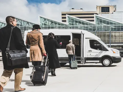 Burton Transit Nashville: Your Easy Ride Around Town