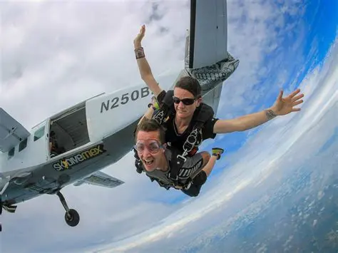 chicago skydiving center rochelle