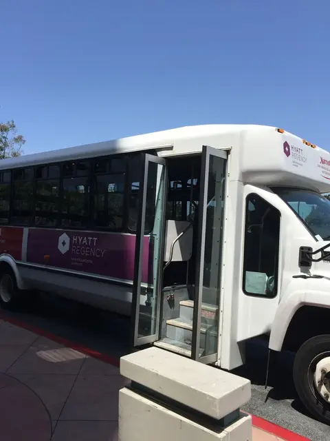 Hitting Downtown SF? These Hotels Have Airport Shuttles!