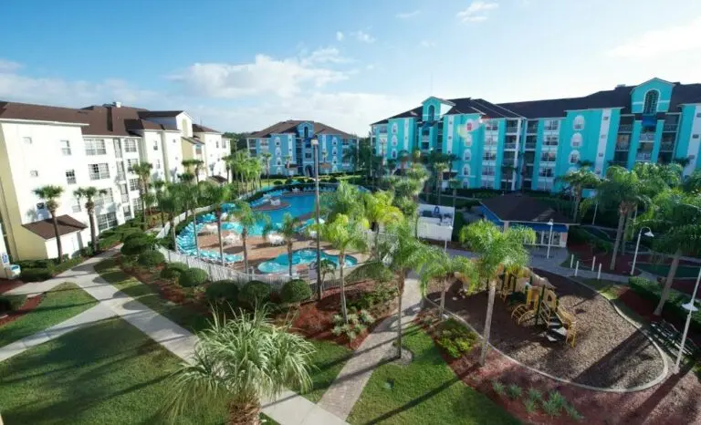 Orlando Villas with Shuttle: Your Ride to Relaxed Park Days