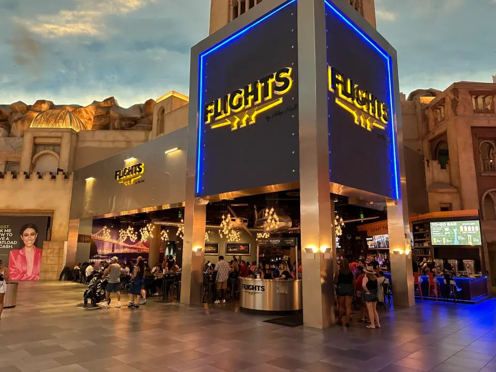 planet hollywood las vegas shuttle service