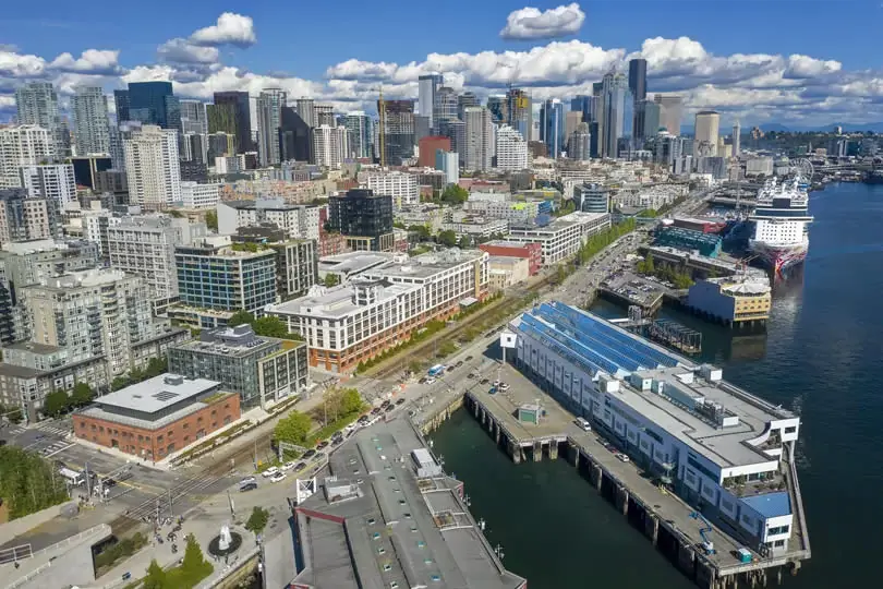 seattle hotels near pier 91 with shuttle service