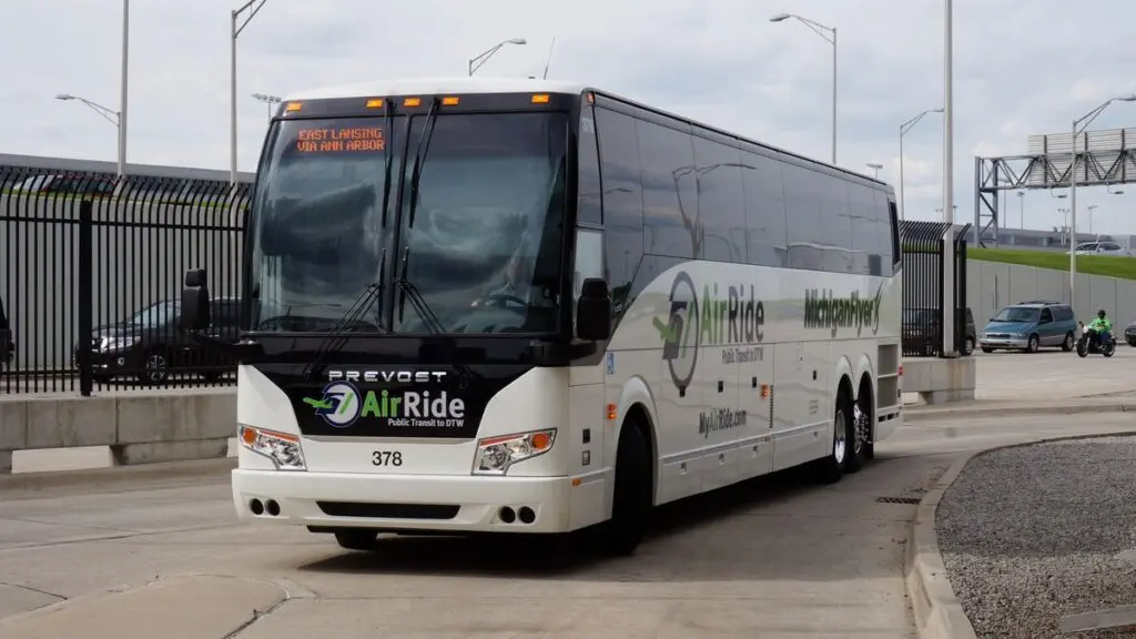 shuttle service detroit mi