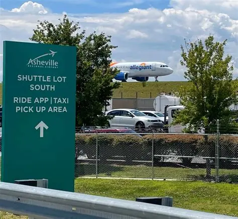 shuttle service from asheville to charlotte airport
