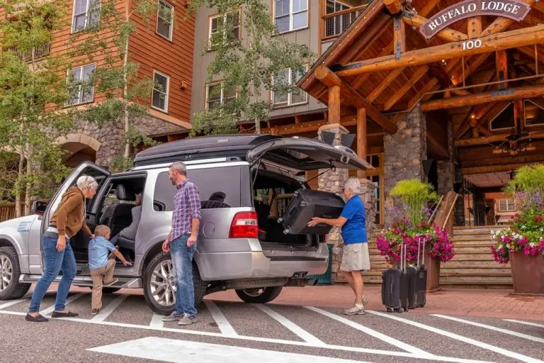 Denver Airport to Keystone: Your Chill Ride to the Slopes