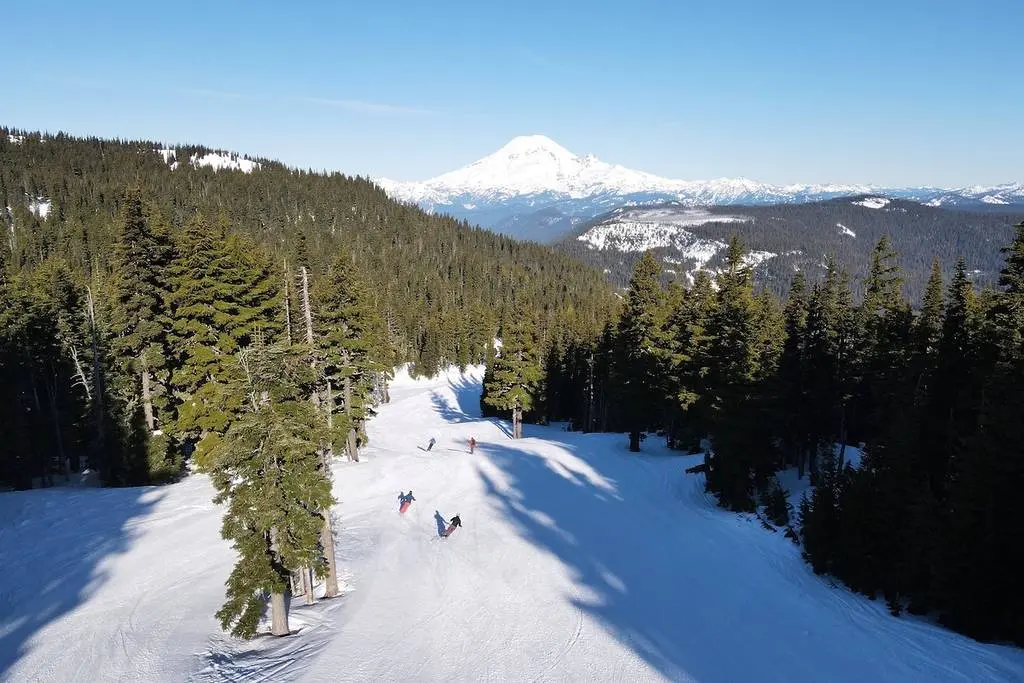 ski resort near seattle washington
