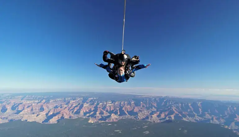 skydiving las vegas grand canyon