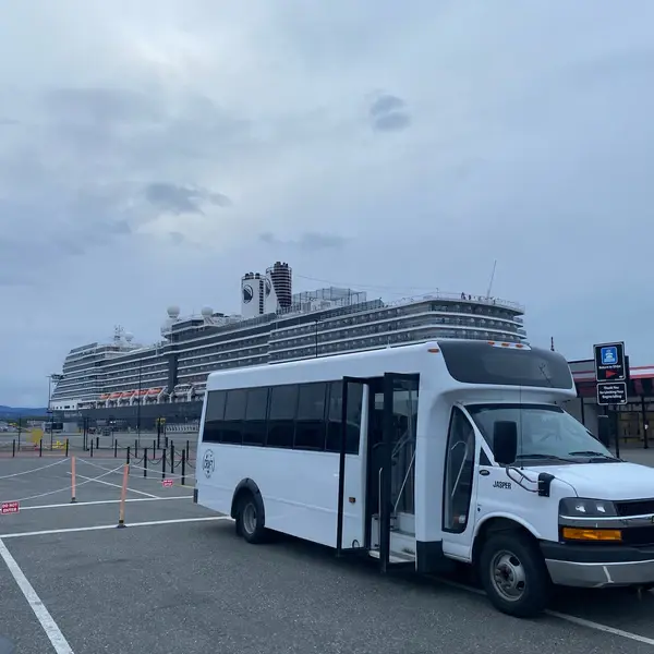 Vancouver BC Shuttles: Making Your Trip a Breeze