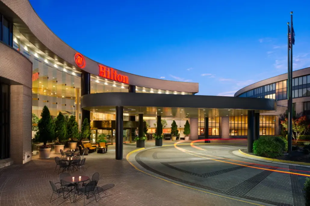 washington dc hotels with shuttle service